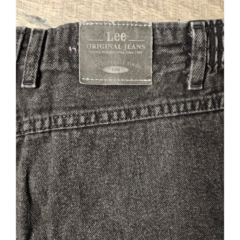 Lee Vintage 90s High Waisted Black Denim Shorts - Picture 6 of 10